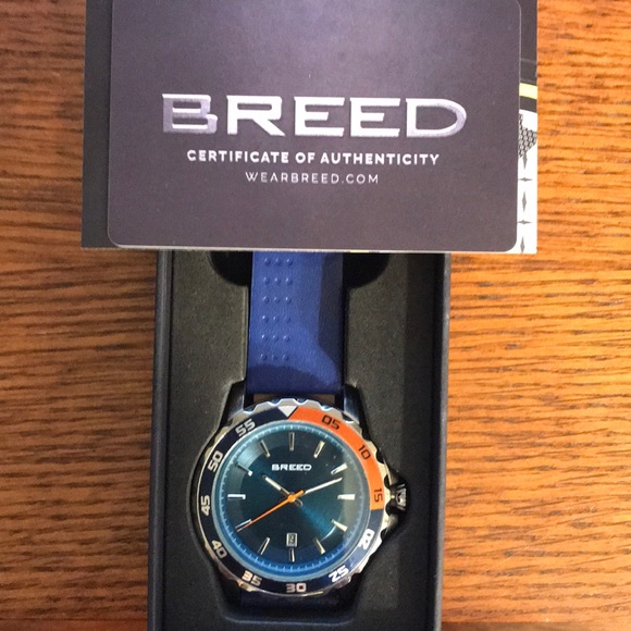Breed Revolution Leather  Band w/Date - Picture 3 of 5